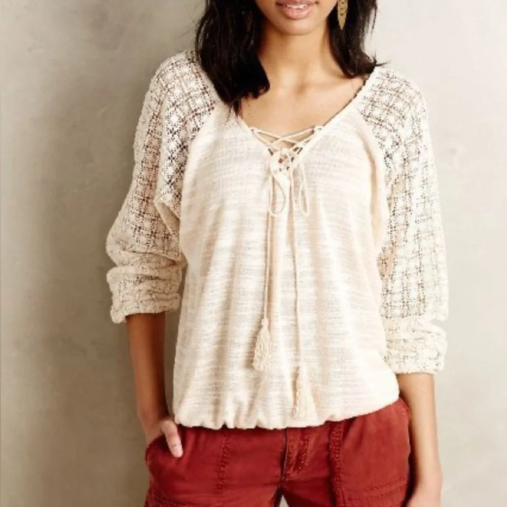 Anthropologie‎ Meadow Rue Needlework Top S Small Crochet Criss Cross Tie Neck